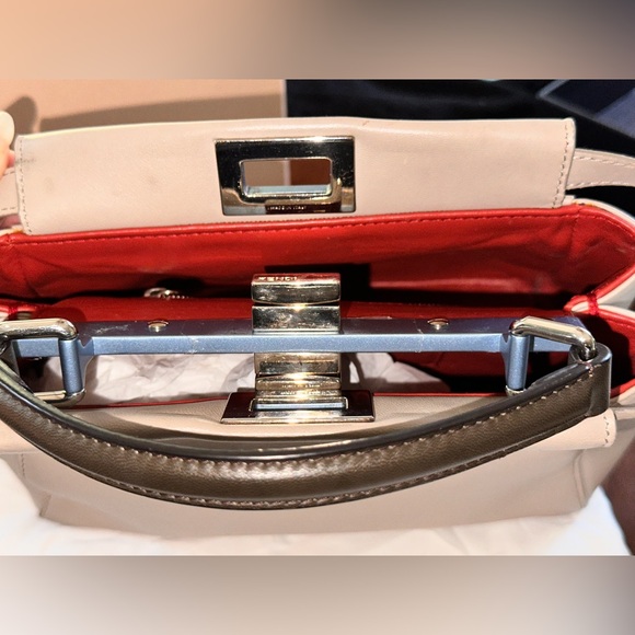 FENDI Peekaboo Leather Cross Body Bag - Picture 15 of 16